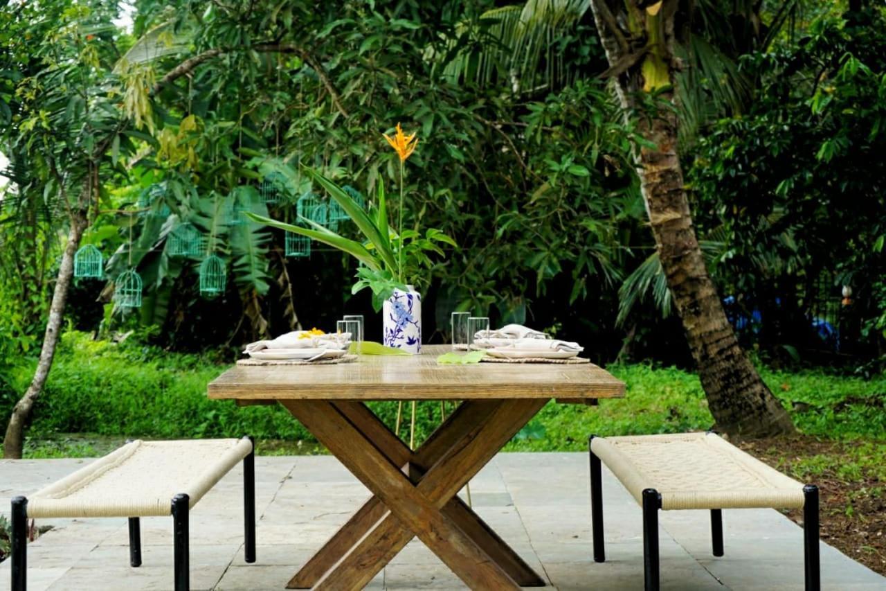 Sunsets And Palm Trees Bed and Breakfast Alappuzha Εξωτερικό φωτογραφία