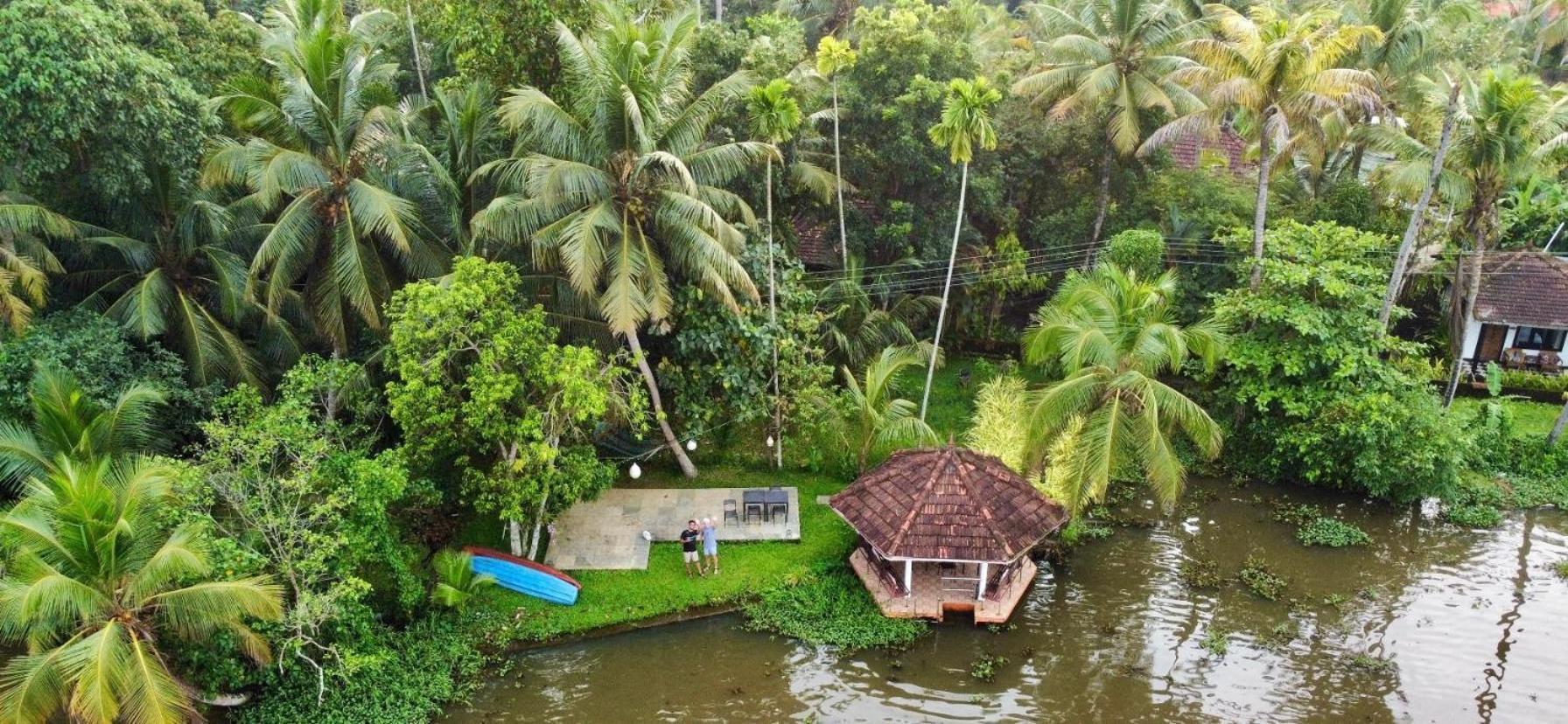 Sunsets And Palm Trees Bed and Breakfast Alappuzha Εξωτερικό φωτογραφία