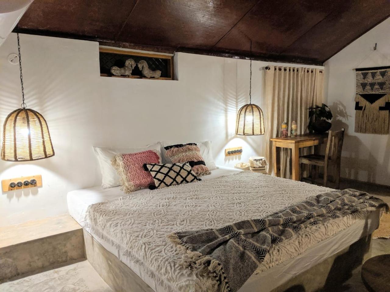 Sunsets And Palm Trees Bed and Breakfast Alappuzha Δωμάτιο φωτογραφία