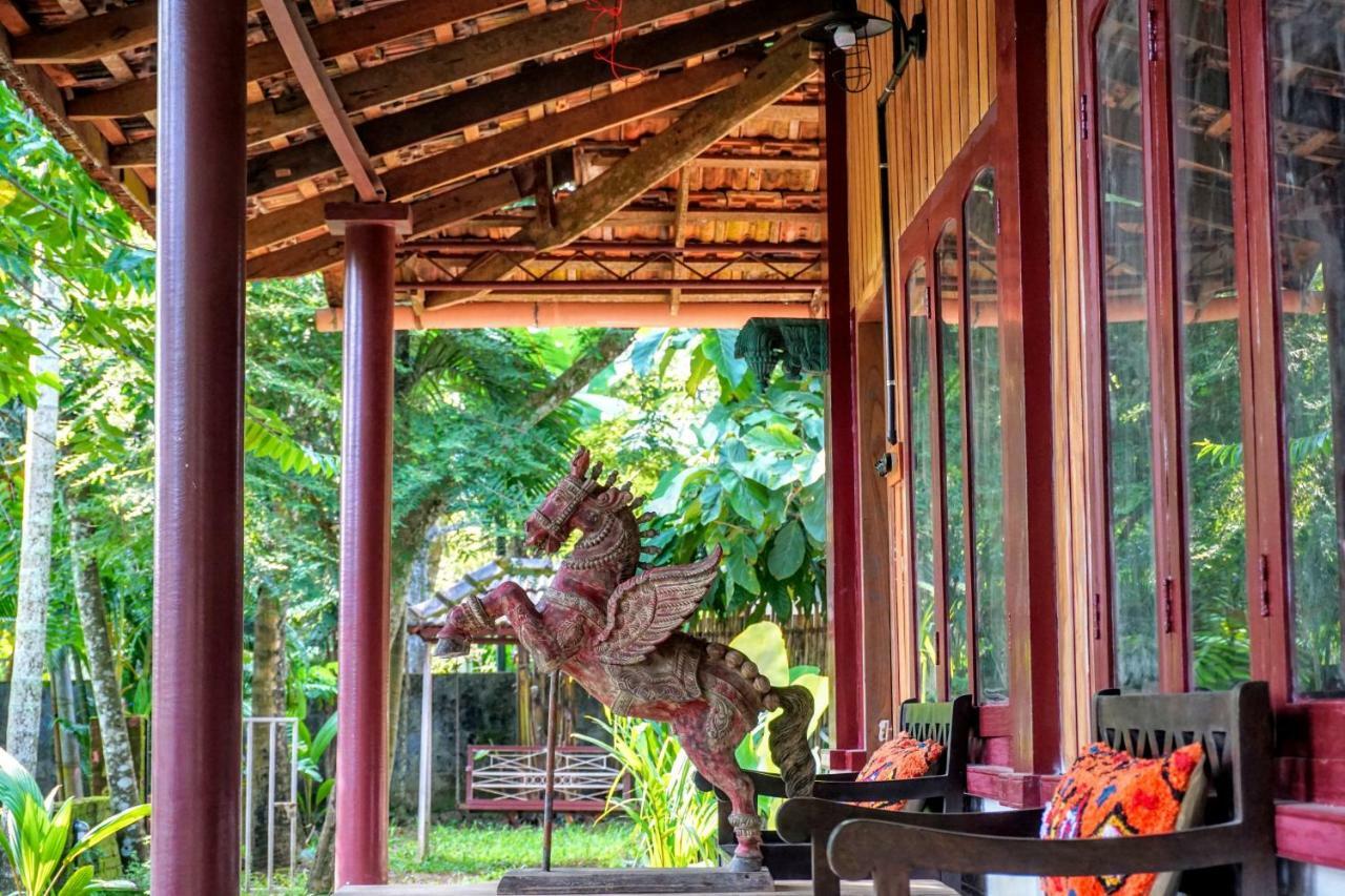 Sunsets And Palm Trees Bed and Breakfast Alappuzha Εξωτερικό φωτογραφία